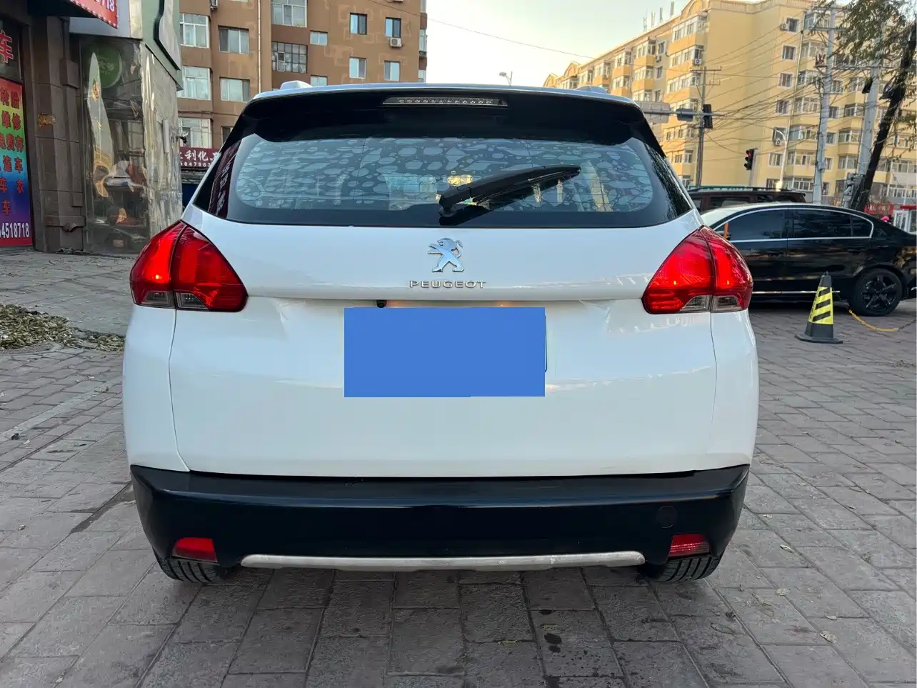 Фото 6 - Peugeot 2008