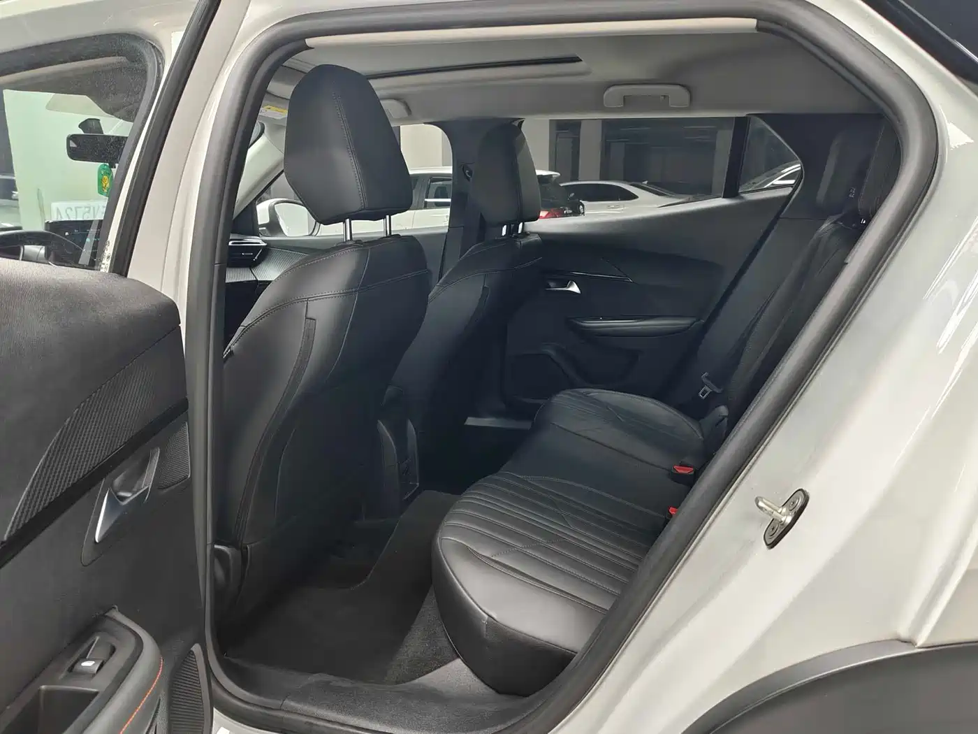 Peugeot 2008 2022 230THP THE ONE фото 10