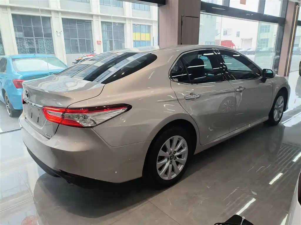 Toyota Camry 2019 2.0G Luxury Edition China VI фото 5