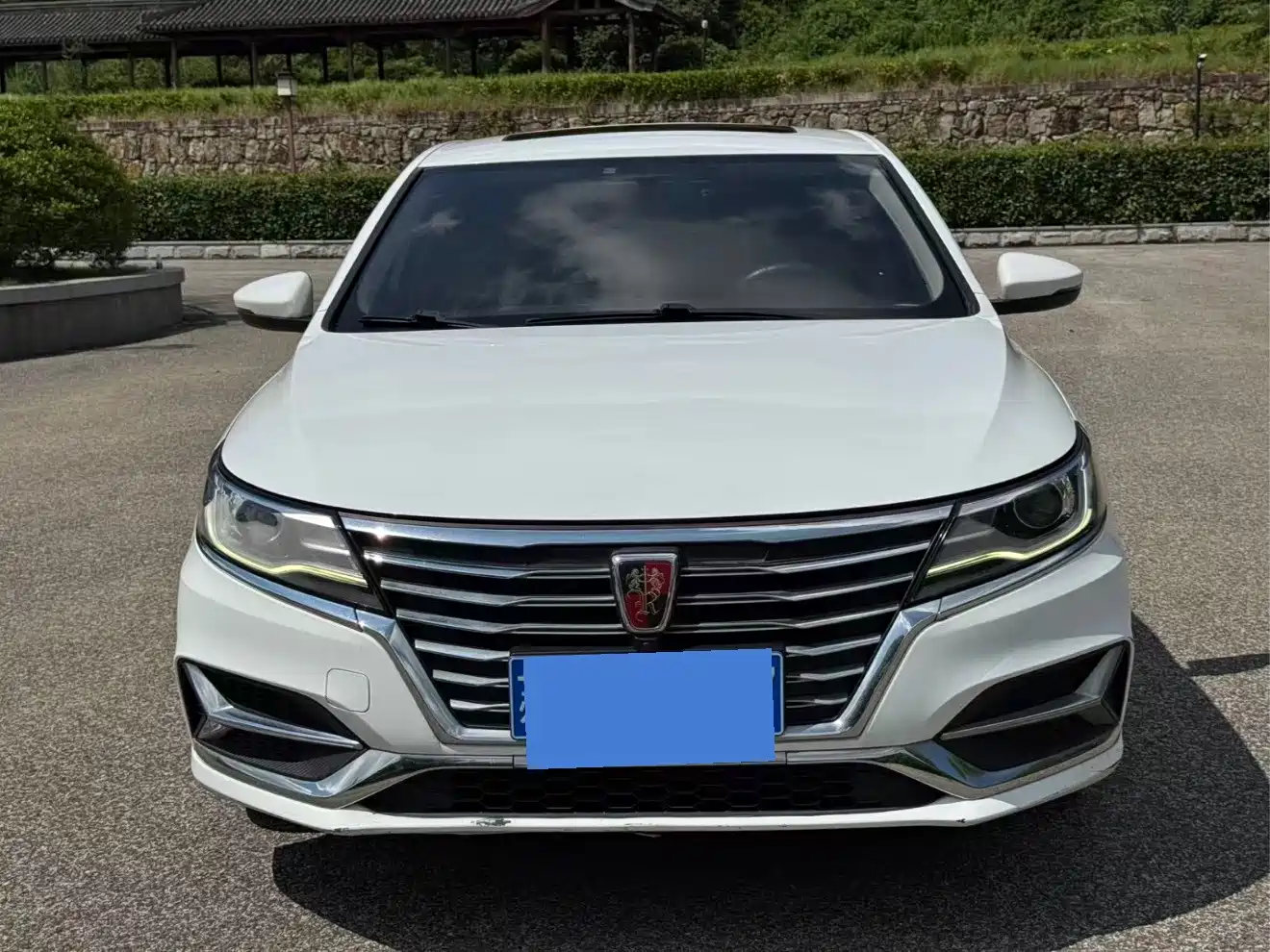 Roewe i6 2020 2020 PLUS 1.6L CVT 4G Connected Glory Holographic Edition