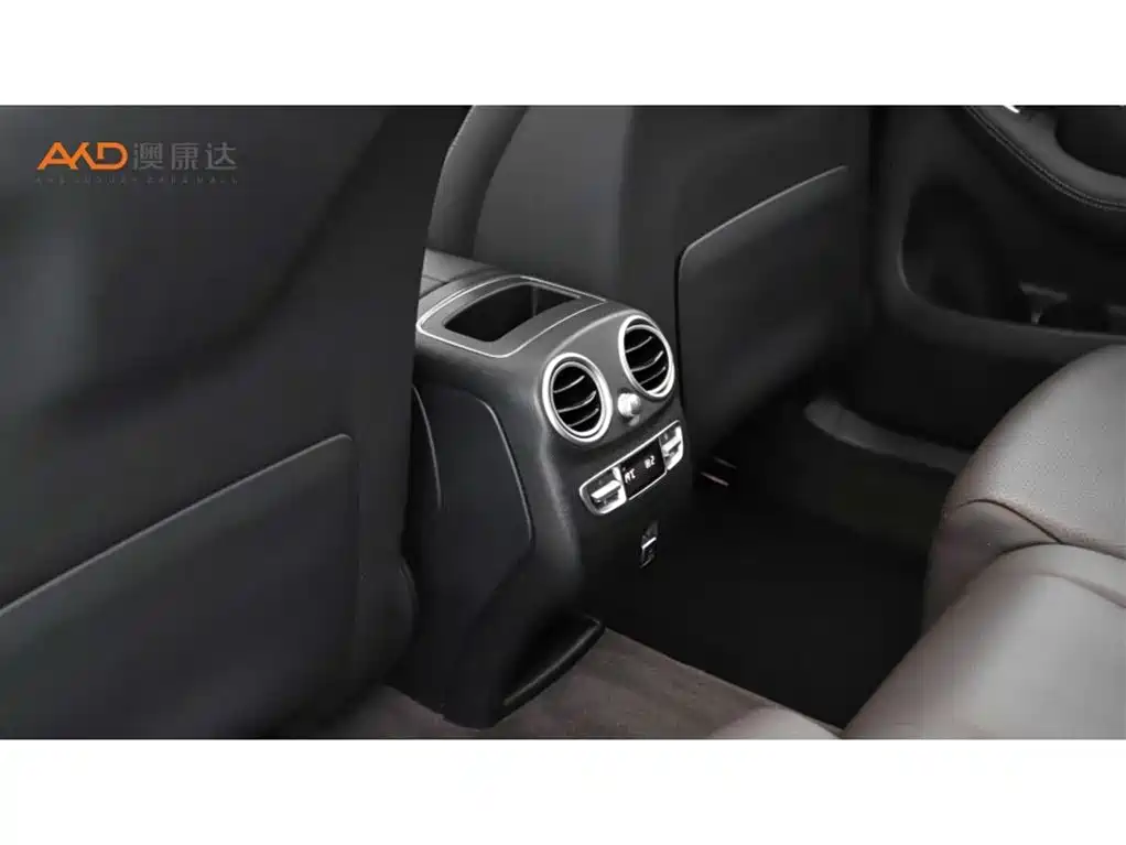 Mercedes-Benz GLC 2021 GLC 300 L 4MATIC Sporty фото 9