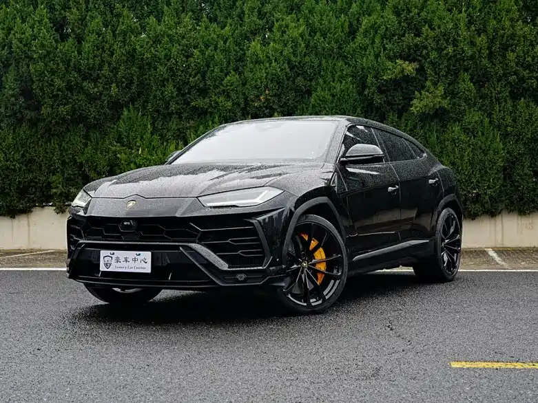2024 Lamborghini Urus