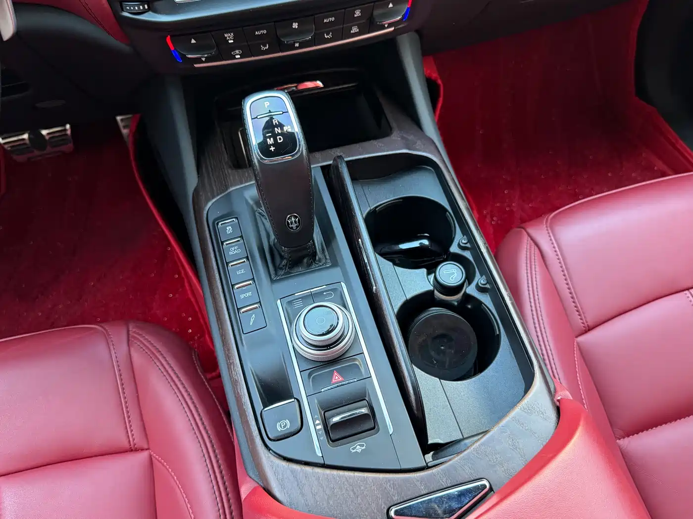 Maserati Levante 2022 3.0T Modena фото 15