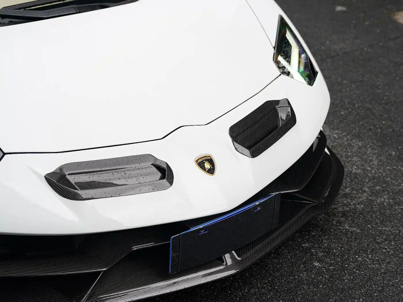 Lamborghini Aventador 2012 2011 LP 700-4