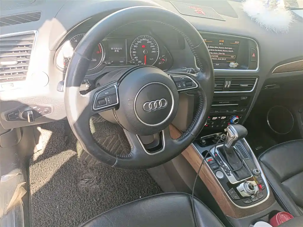 Audi Q5 2015 40 TFSI Comfort фото 3