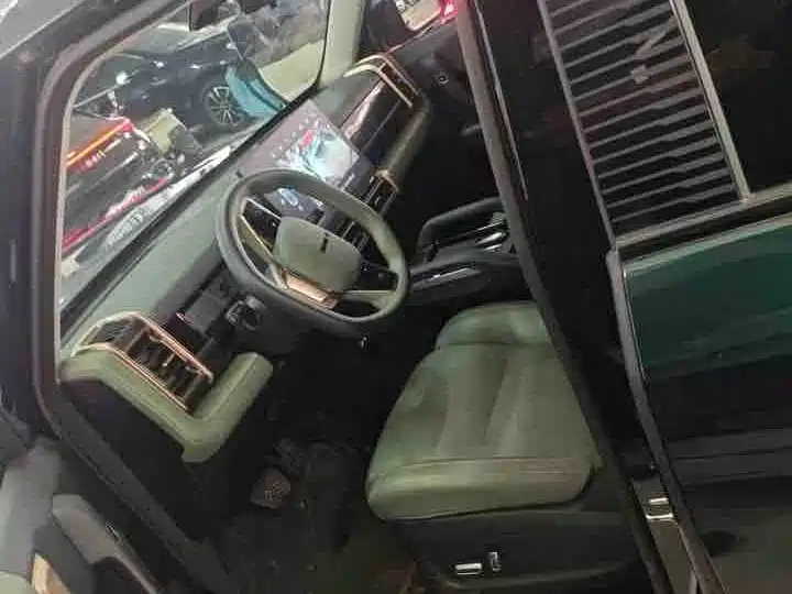 Photo 7 - iCAR 03