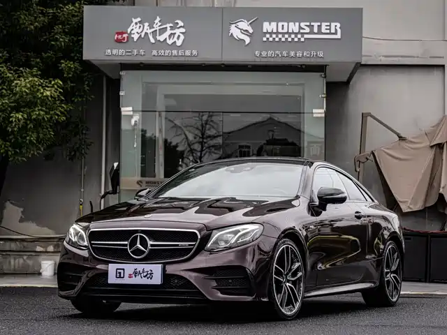 MERCEDES-BENZ E CLASS AMG