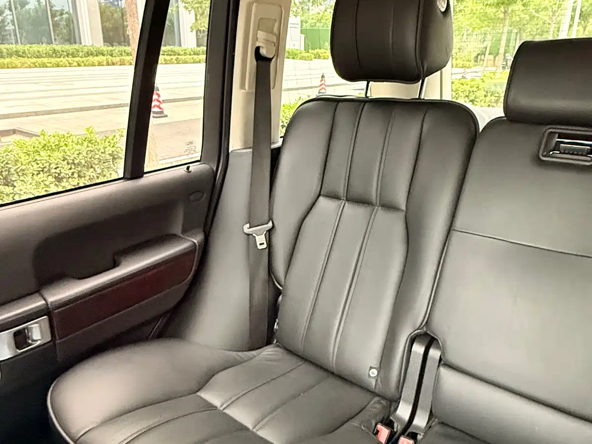 Land Rover Range Rover 2012 5.0 NA V8 фото 21