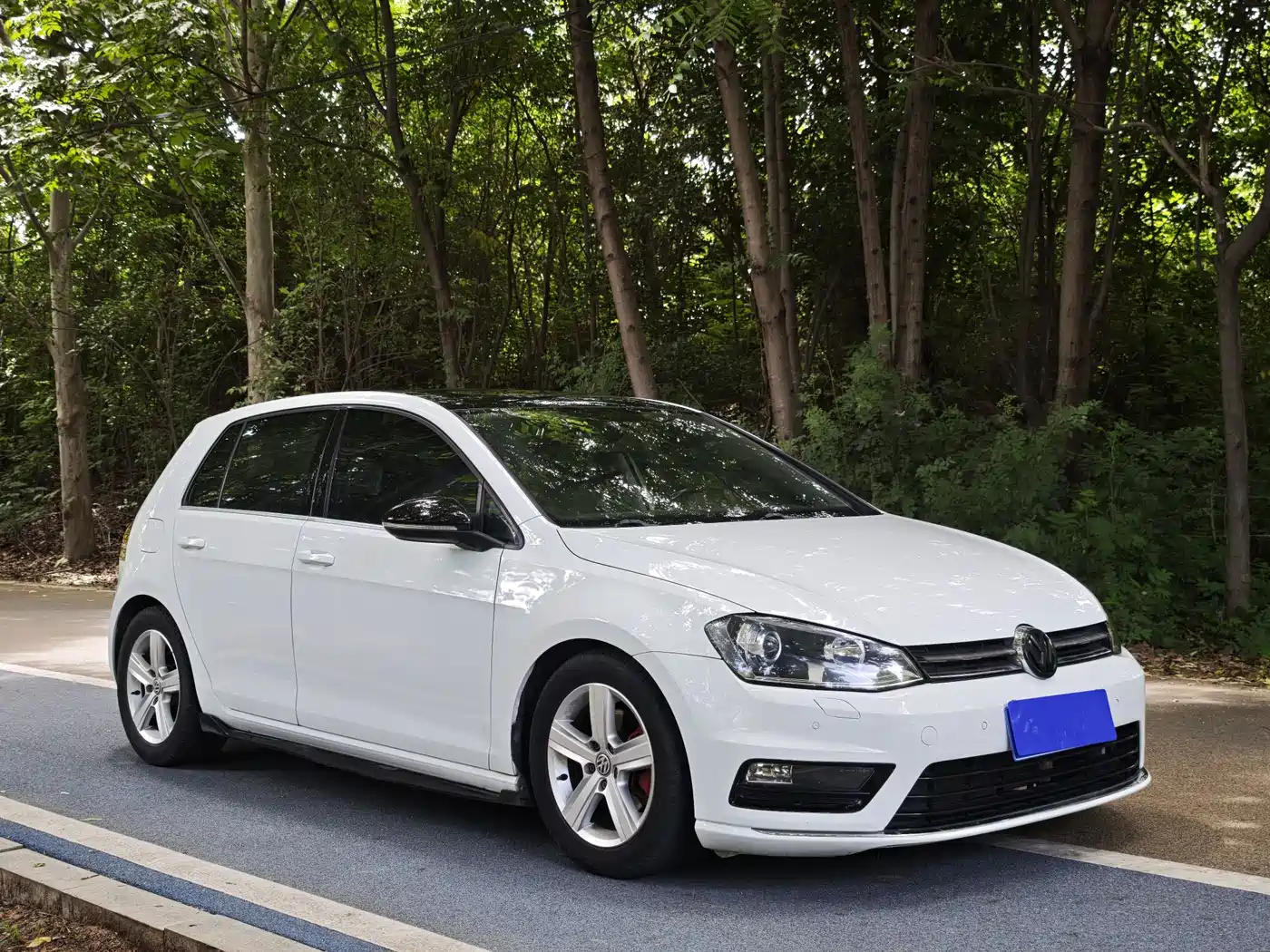 Volkswagen Golf 2016 230TSI Automatic Comfort фото 3