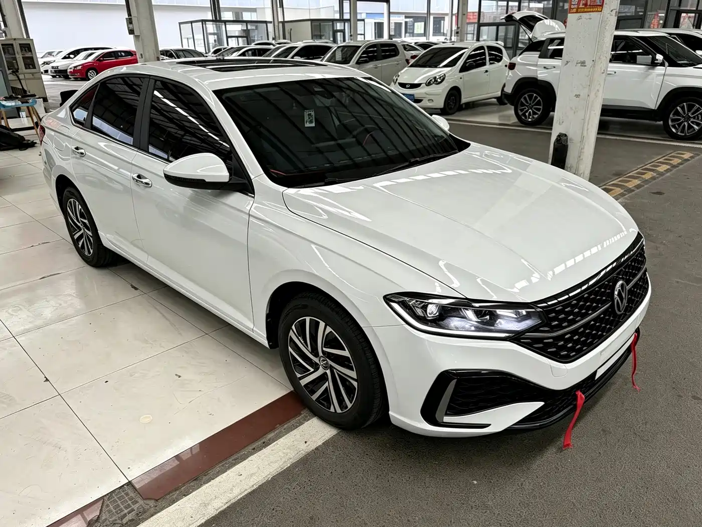 Volkswagen Lavida, миниатюра 3