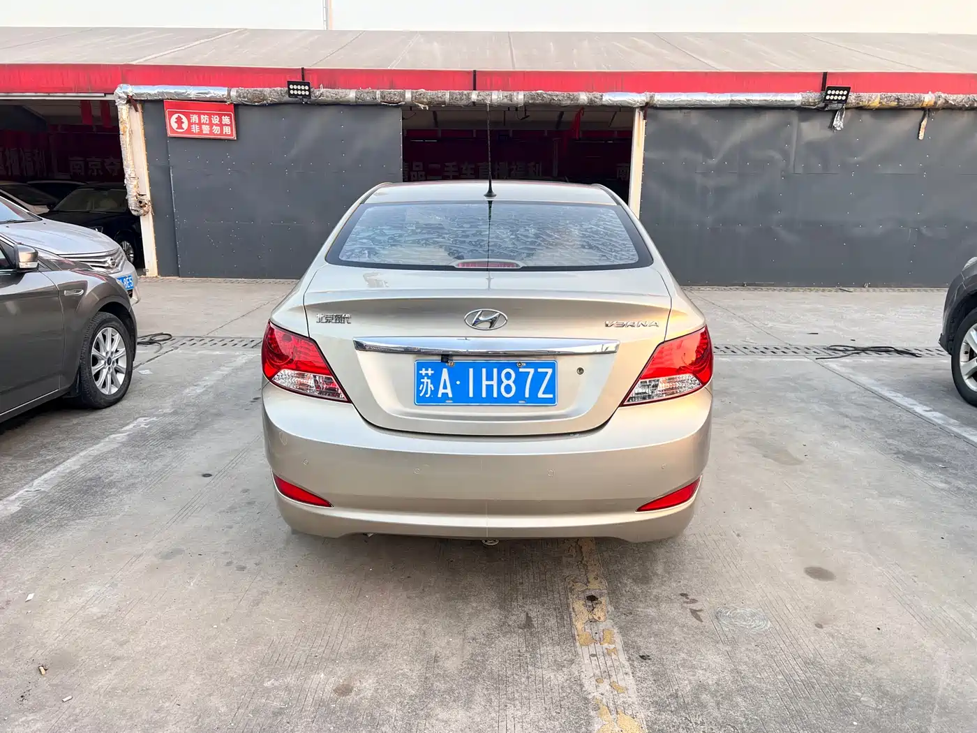 Hyundai Verna 2014 1.4L Automatic Smart GLS фото 18