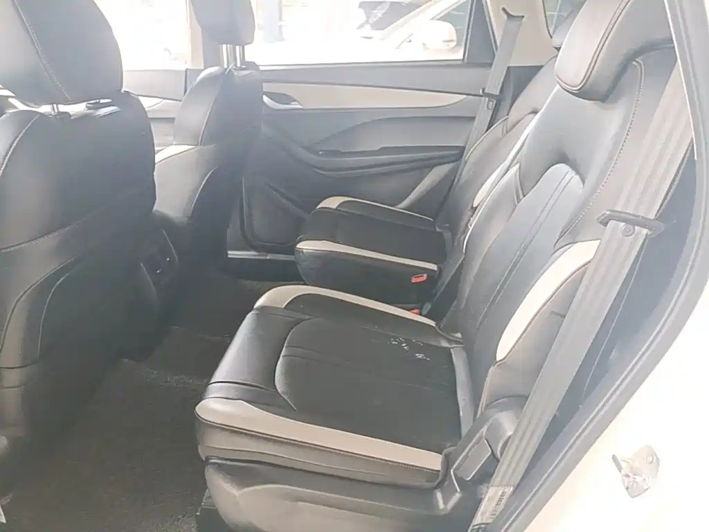 Baojun 360 2019 2019 1.5L CVT Elite (China VI)