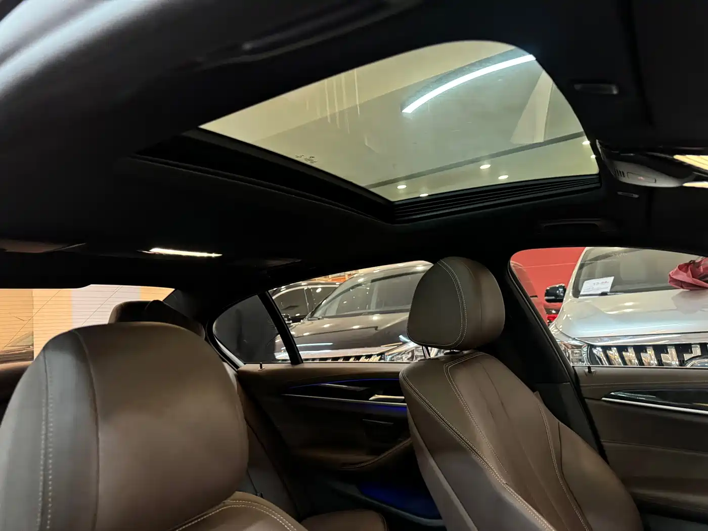 BMW 5 Series 2018 525Li Luxury Package фото 12