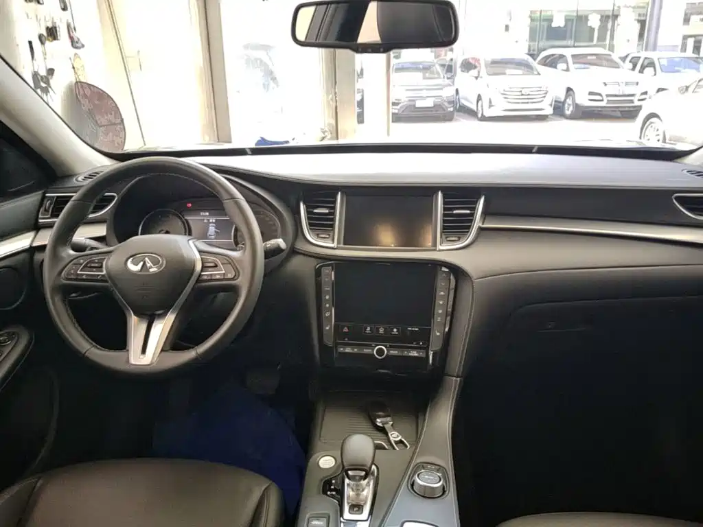 Infiniti QX50 2021 2020 Facelift 2.0T 2WD Fashion Edition