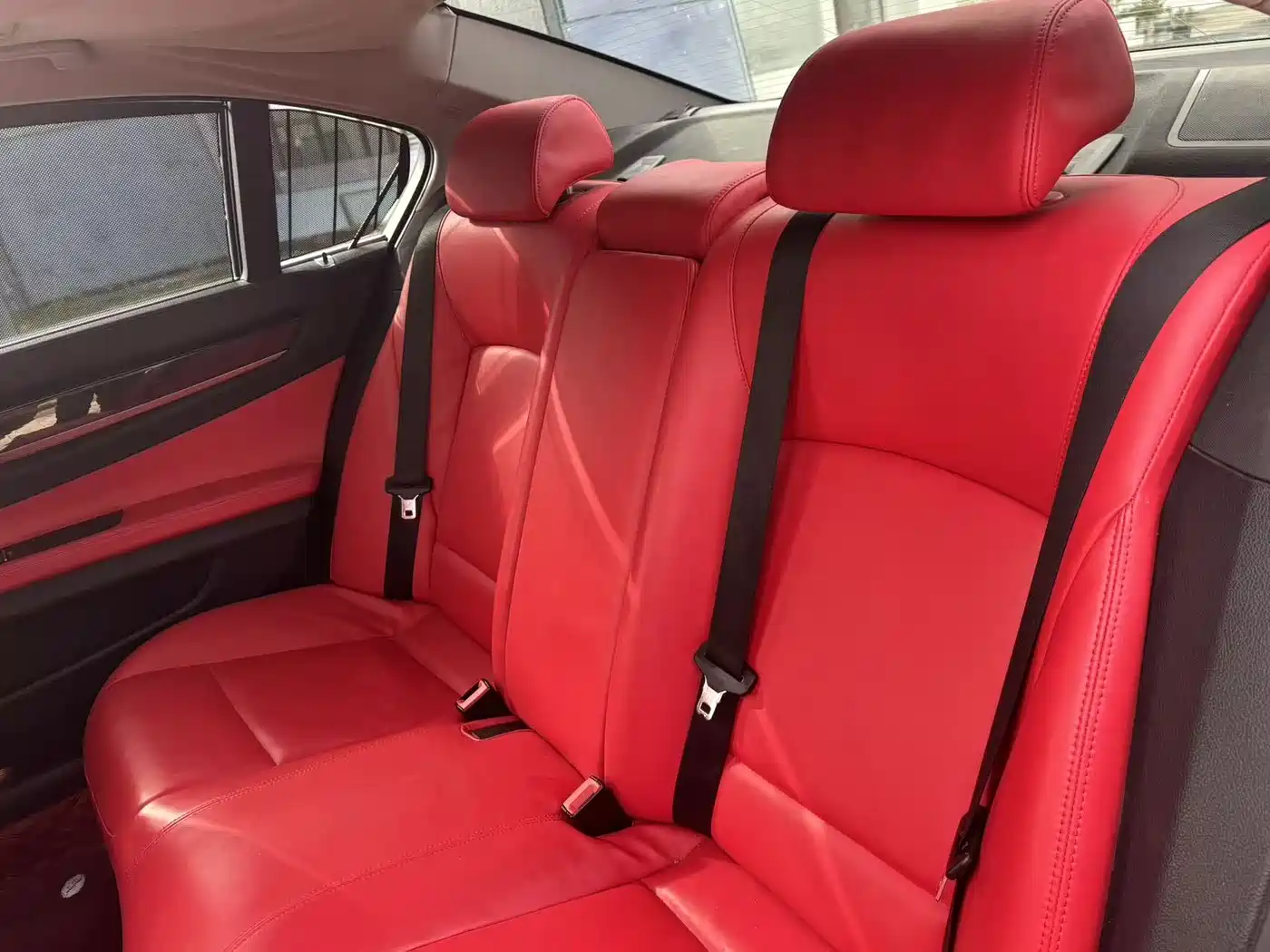 BMW 7 Series 2011 730Li Elegance фото 21