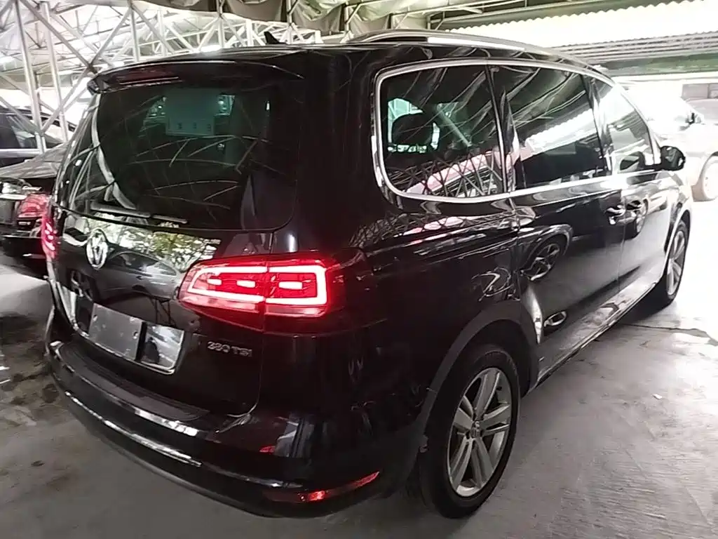 Volkswagen Sharan 2018 2018 380TSI Comfort 7-Seater