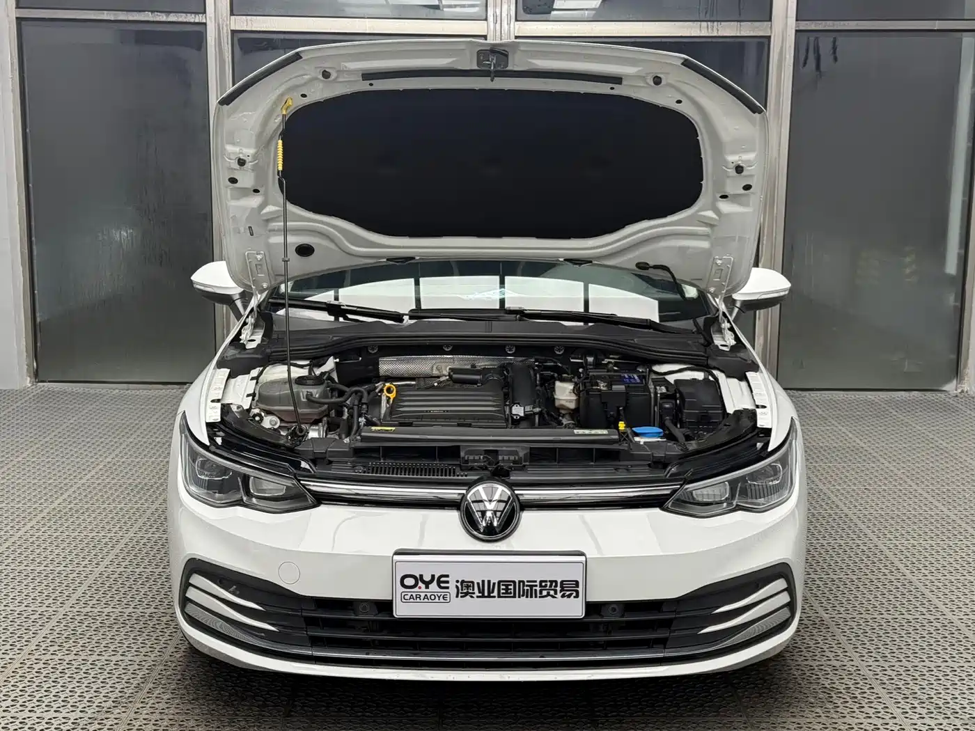 Volkswagen Golf 2021 200TSI DSG Pro фото 8