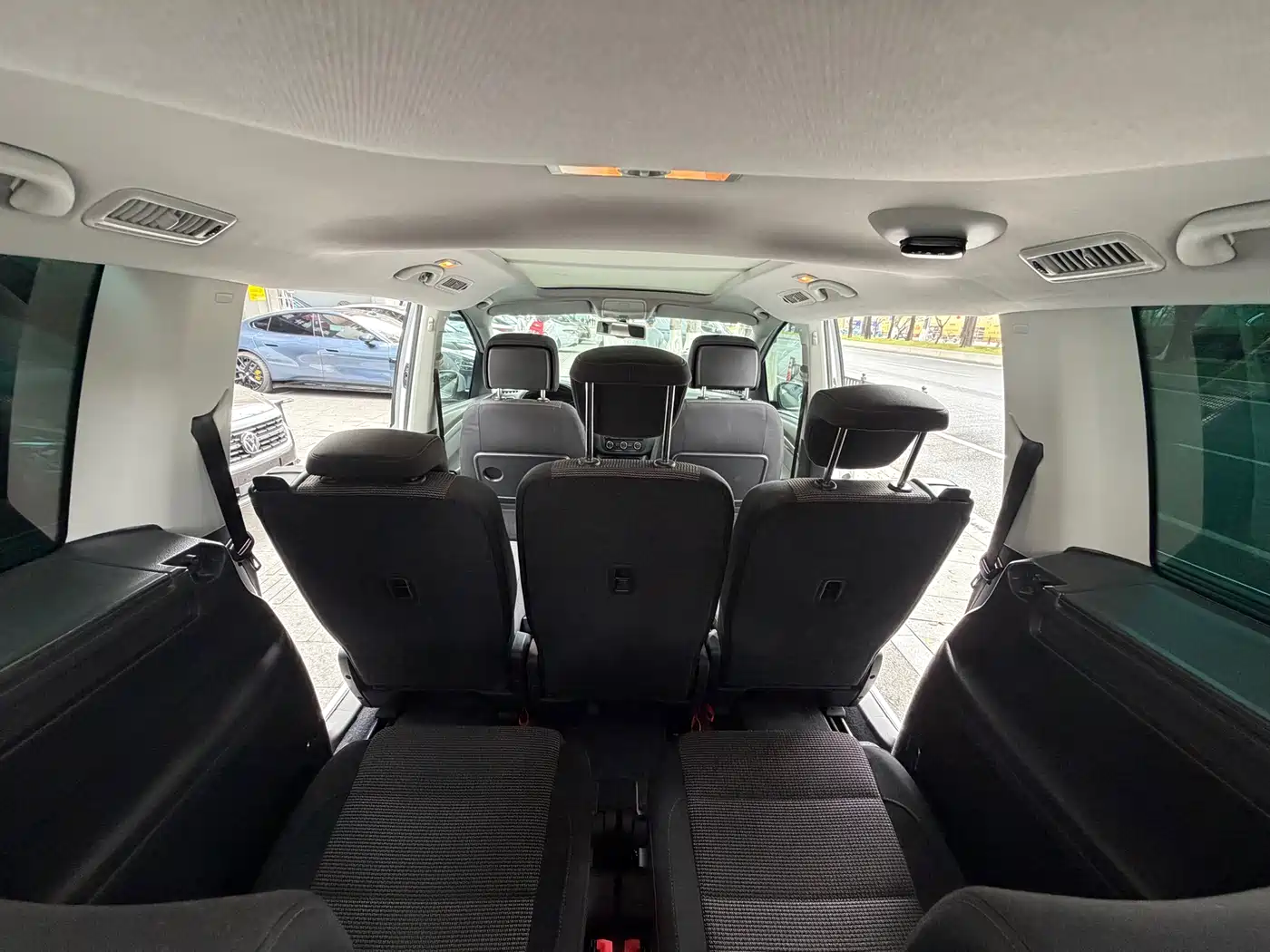 Volkswagen Sharan 2014 2.0TSI Standard фото 8