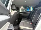 Фото 7 - Volkswagen Golf