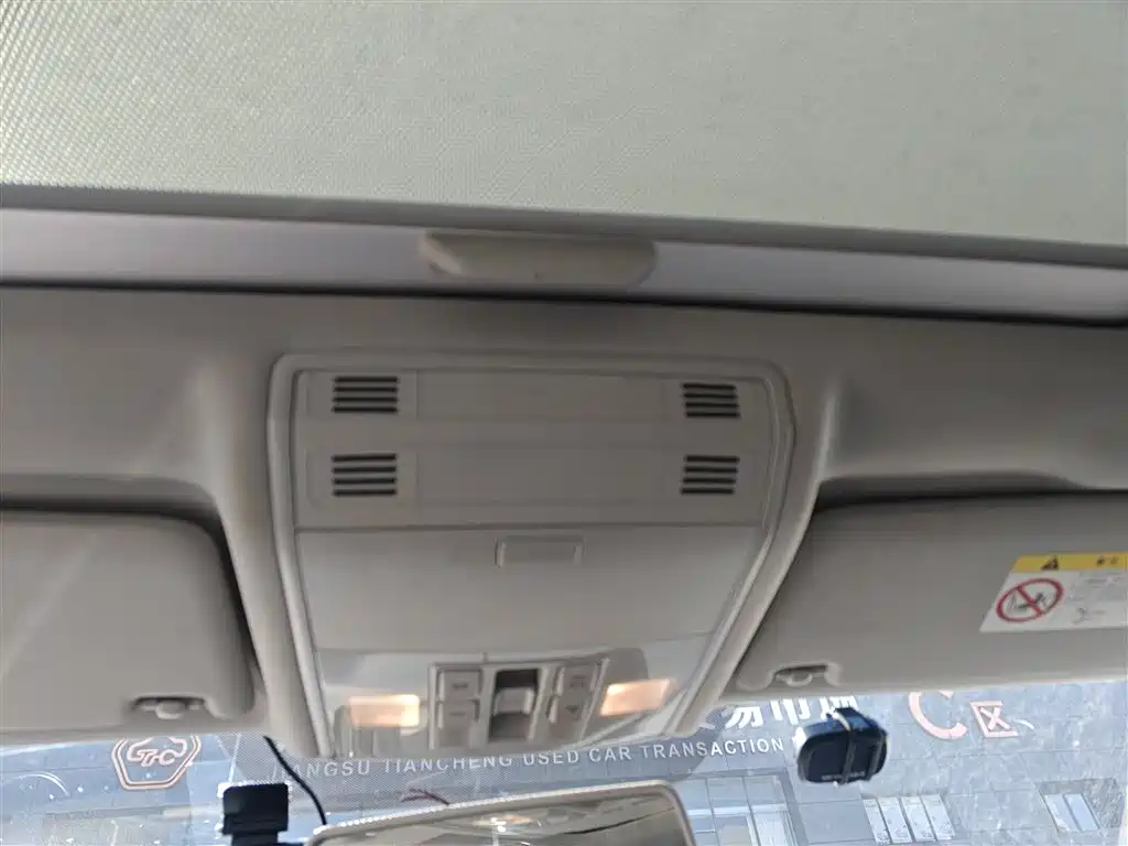 Volkswagen Golf 2016 230TSI Automatic Comfort фото 9