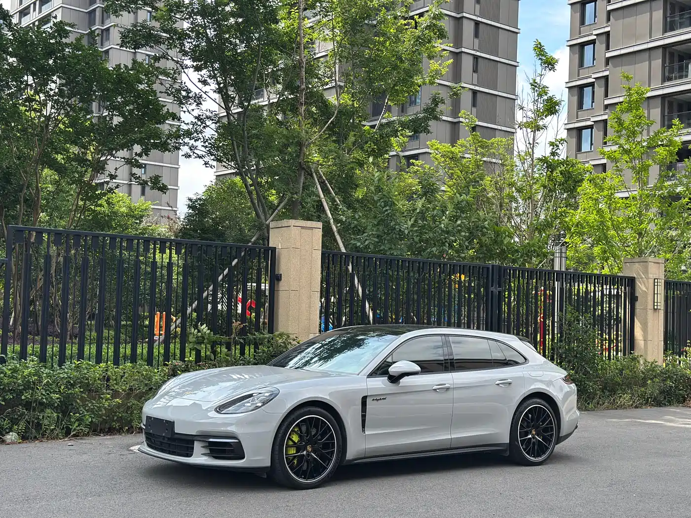 Фото 18 - Porsche Panamera New Energy