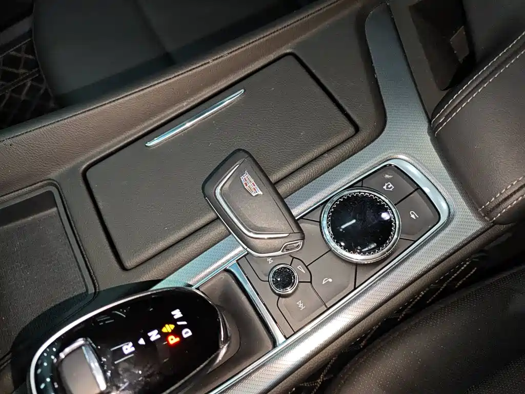 Cadillac CT5 2023 28T Luxury Style (Standard Edition) фото 9