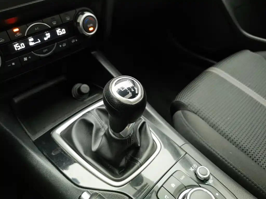 Photo 13 - Mazda Mazda 3