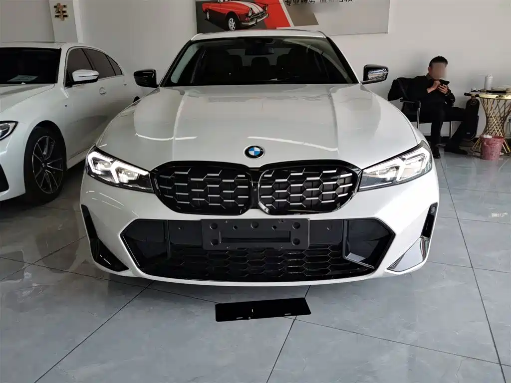BMW 3 Series 2024 325Li M Sport Shadowline Package фото 3