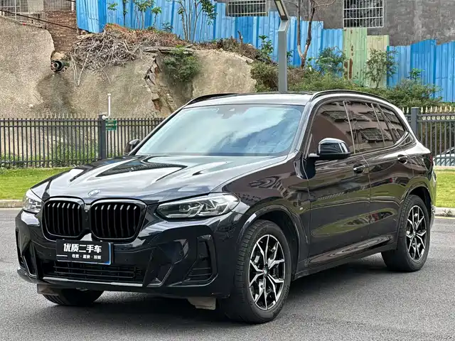 BMW X3 xDrive25i, M Спорт-пакет