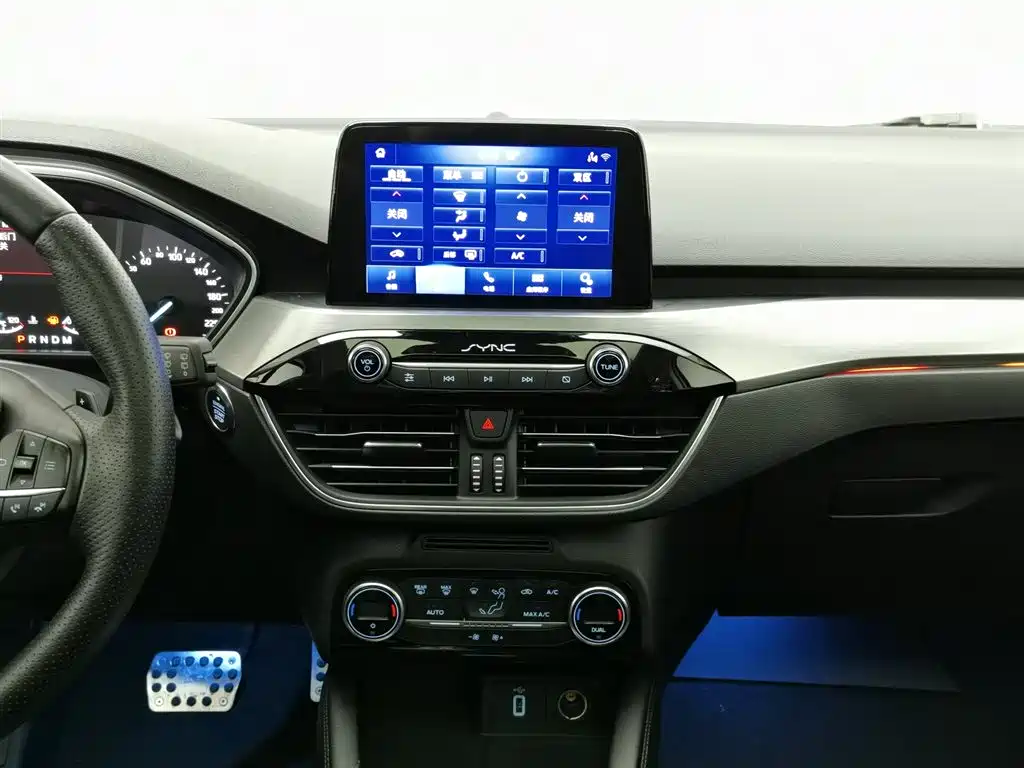 FORD FOX