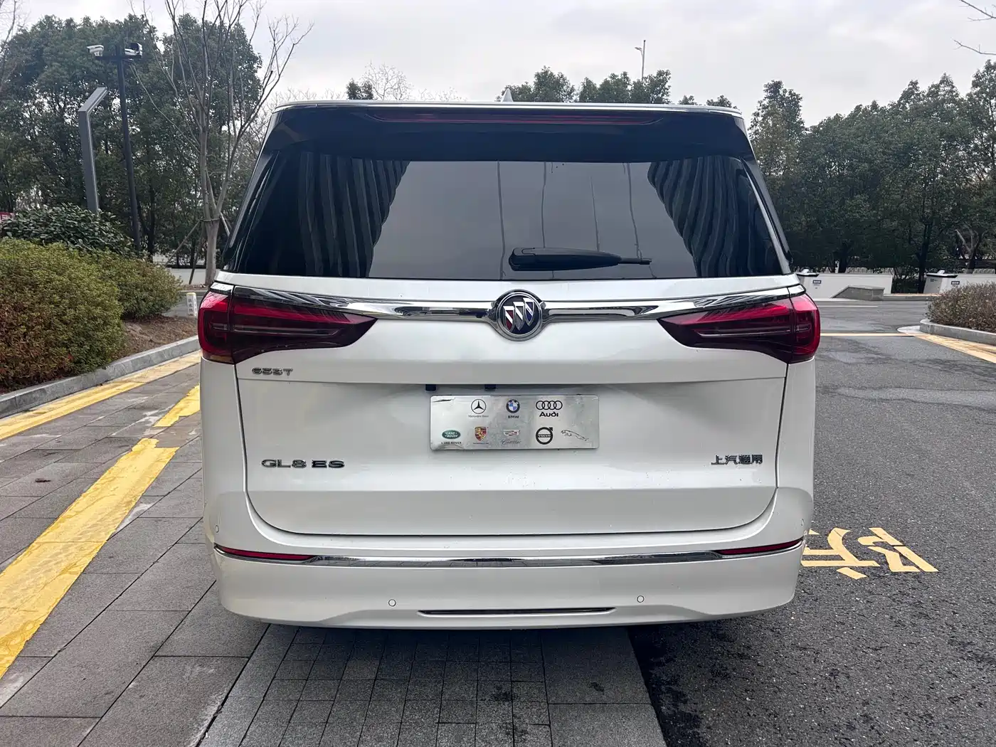 BUICK GL8