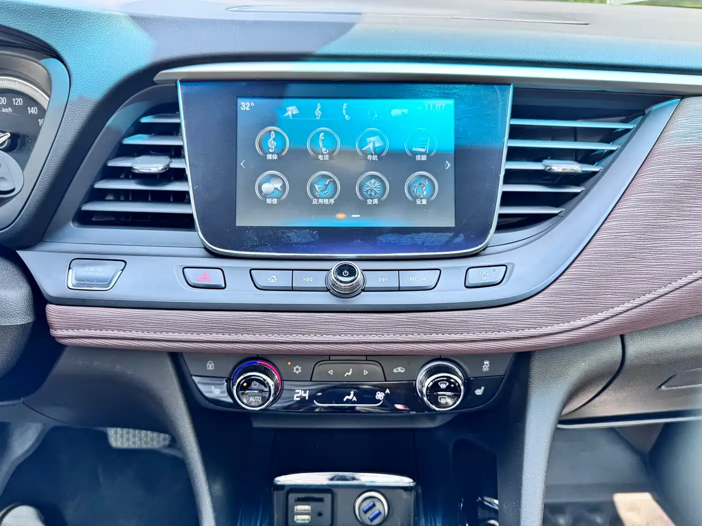 Buick GL6 2018 2018 18T 6-Seater Premium