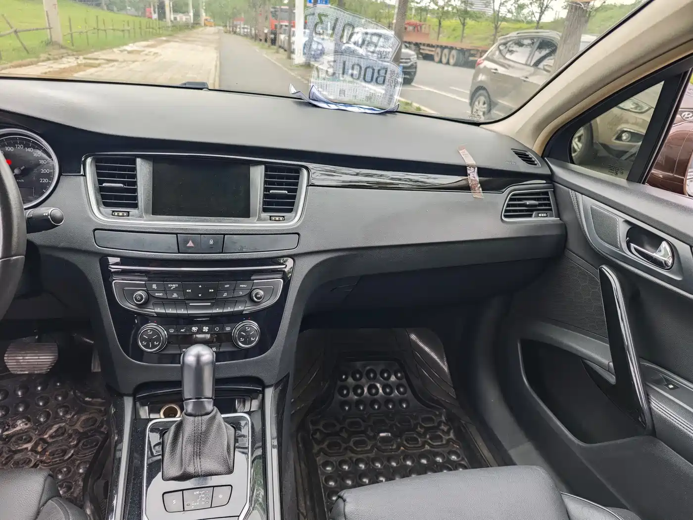 Peugeot 508 2015 1.6THP Auto Excellence Edition фото 13