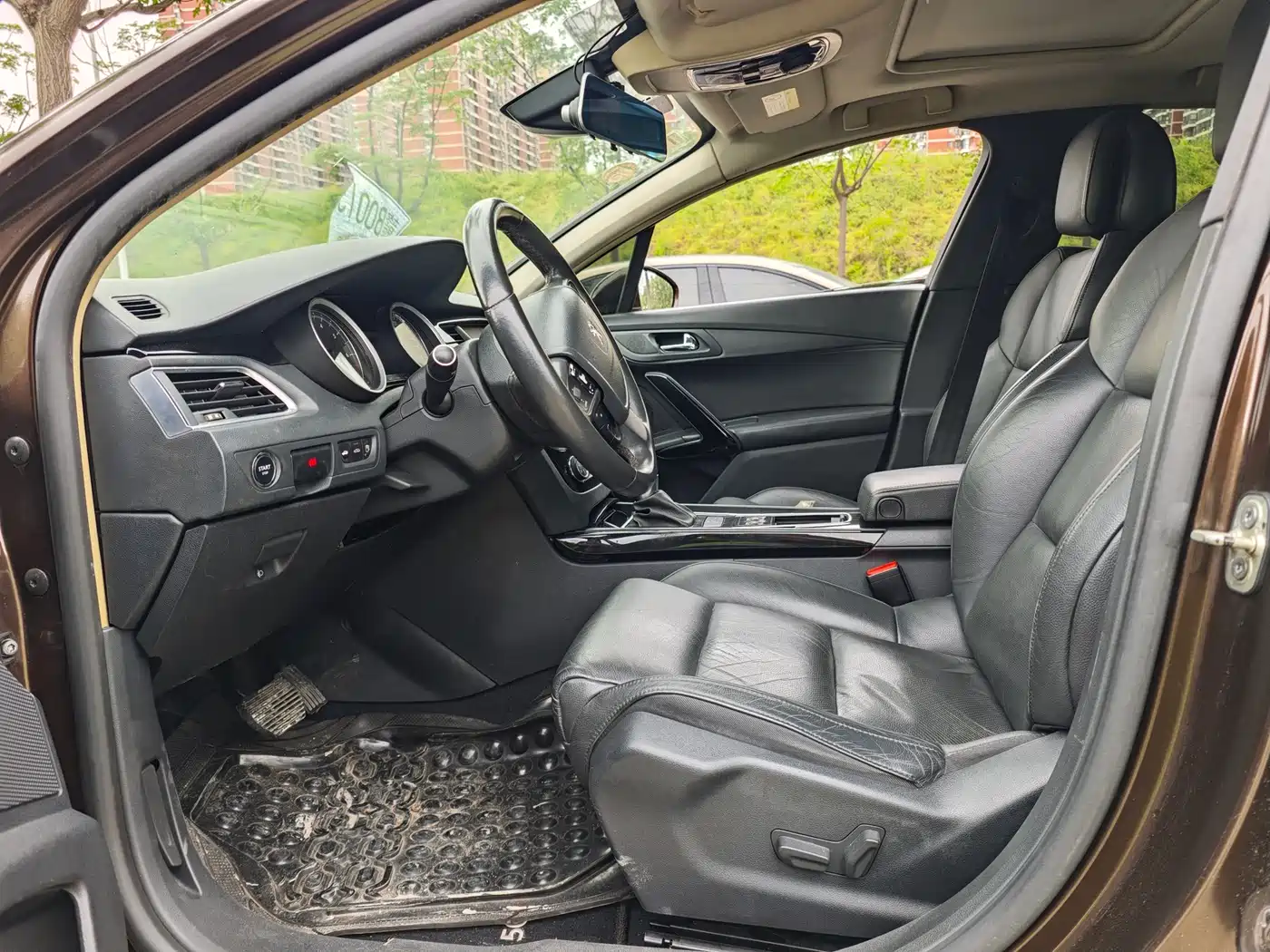 Peugeot 508 2015 1.6THP Auto Excellence Edition фото 16