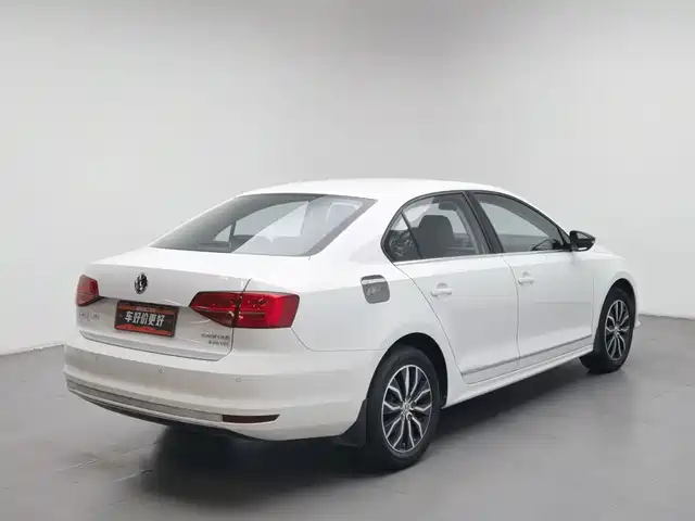 Volkswagen Sagitar 2017 1.6L Automatic Comfort — фото 2