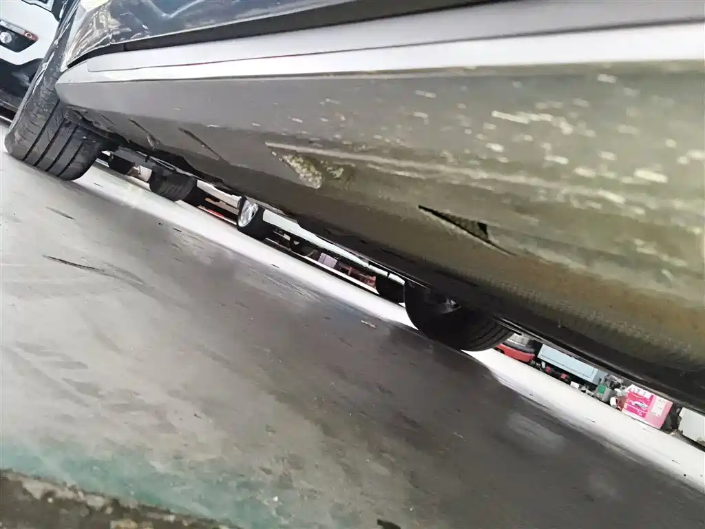 BYD Seal 2024 Glory Edition DM-i 1.5L 121km Luxury фото 24