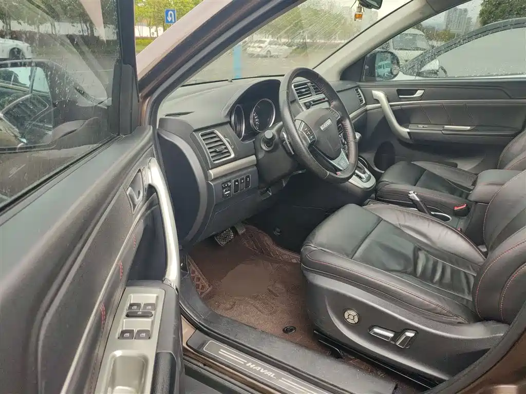 Haval H6 2015 Sport 1.5T Automatic 2WD Premium фото 10