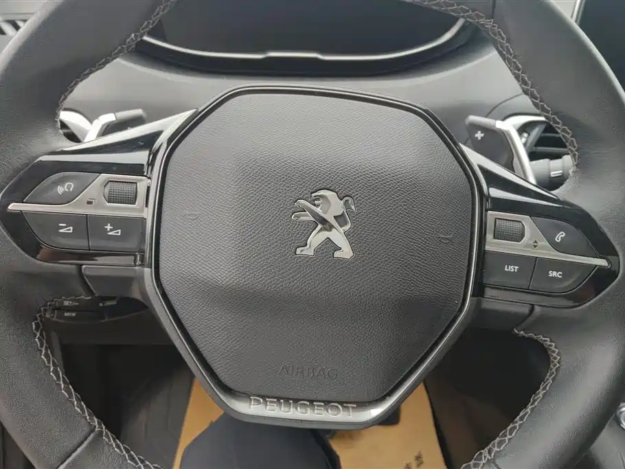 Peugeot 4008 2018 350THP Luxury фото 15