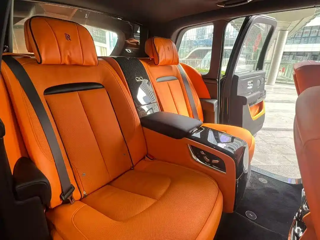 ROLLS-ROYCE CULLINAN