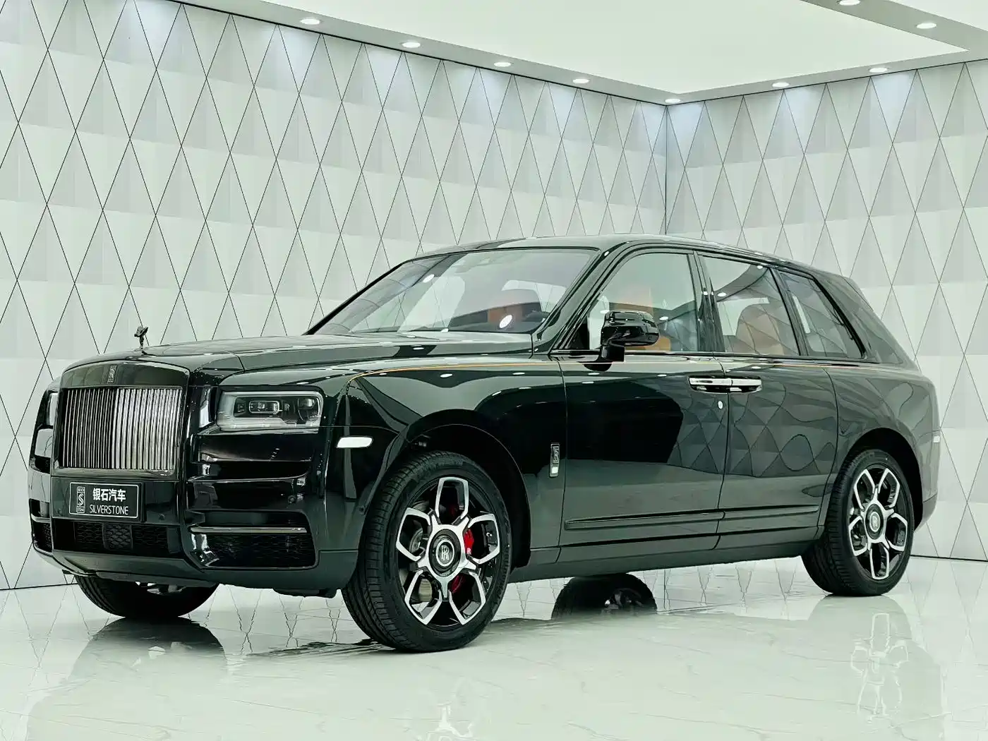 ROLLS-ROYCE CULLINAN
