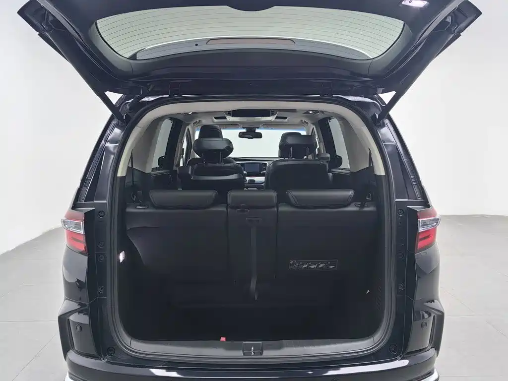 Photo 16 - Honda Odyssey
