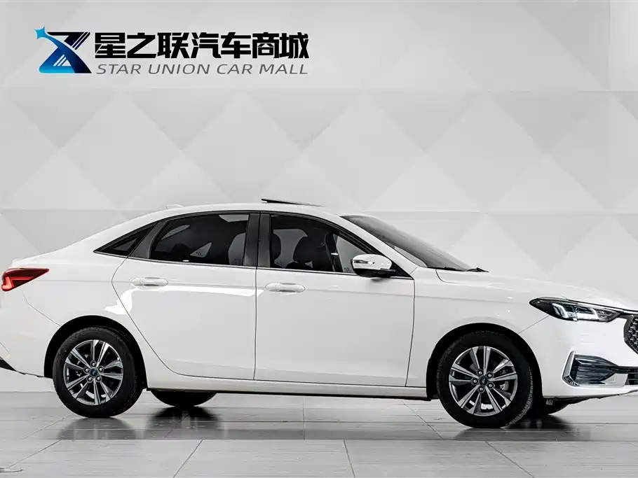 Ford Escort 2022 2021 1.5L Automatic Diamond Edition