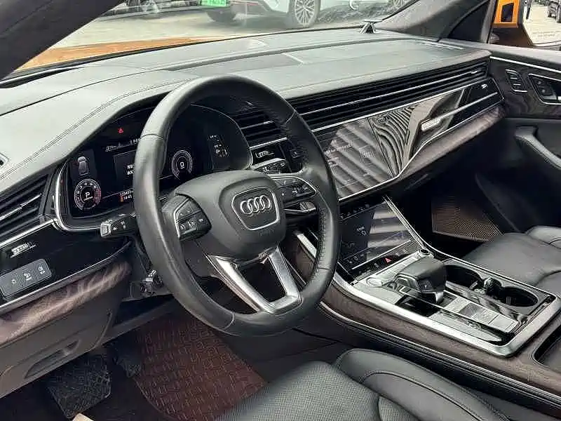 Audi Q8 2018 2019 55 TFSI Supreme Limited Edition