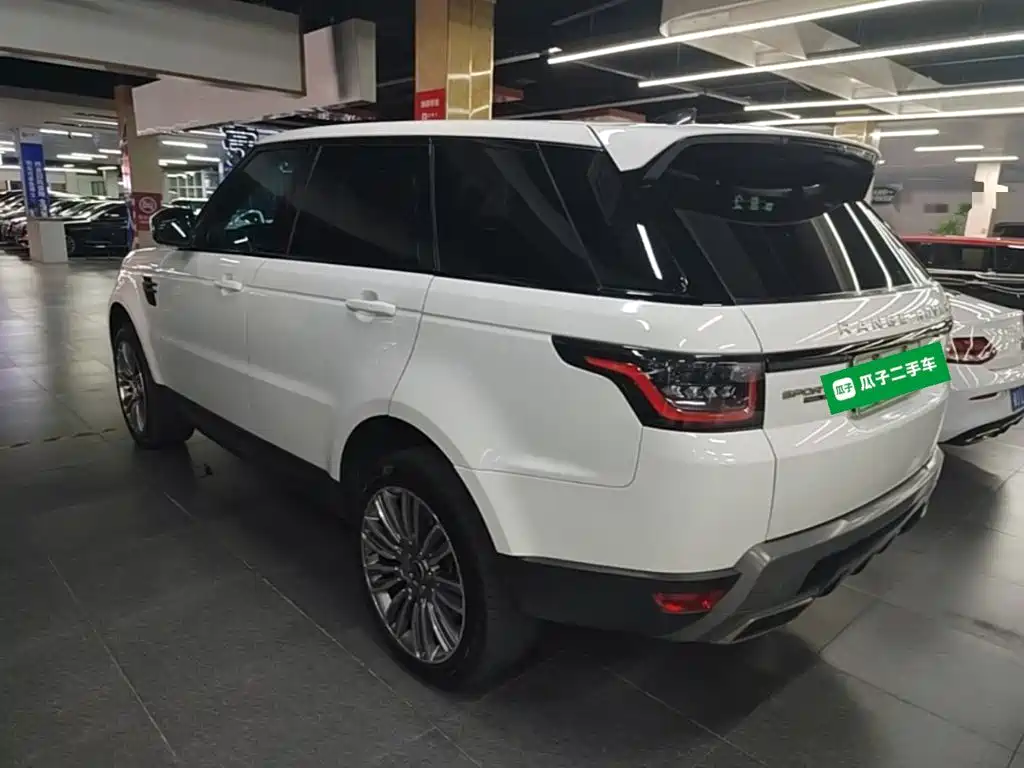 Land Rover Range Rover Sport PHEV 2021 2022 P400e SE