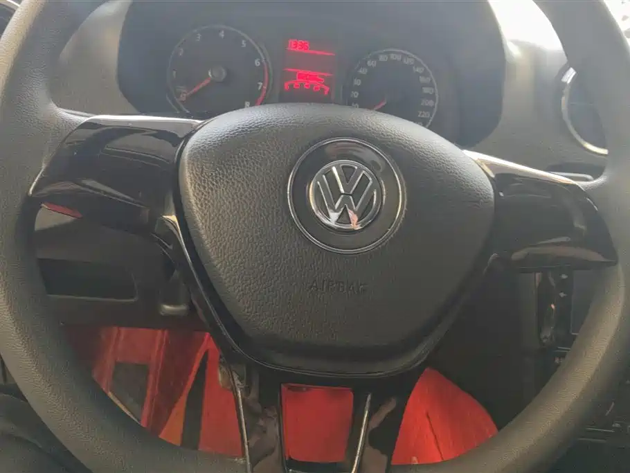 Volkswagen Jetta 2017 1.4L Manual Fashion фото 15