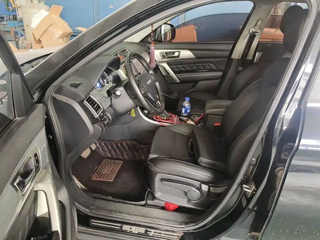 Фото 8 - Haval H2