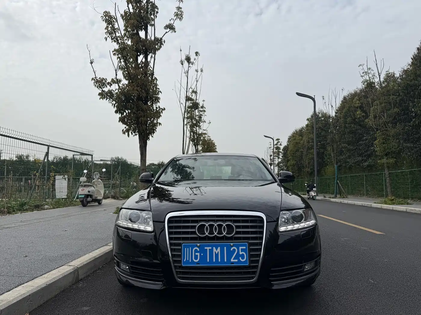 Audi A6L 2011 2.0 TFSI Automatic Comfort фото 3