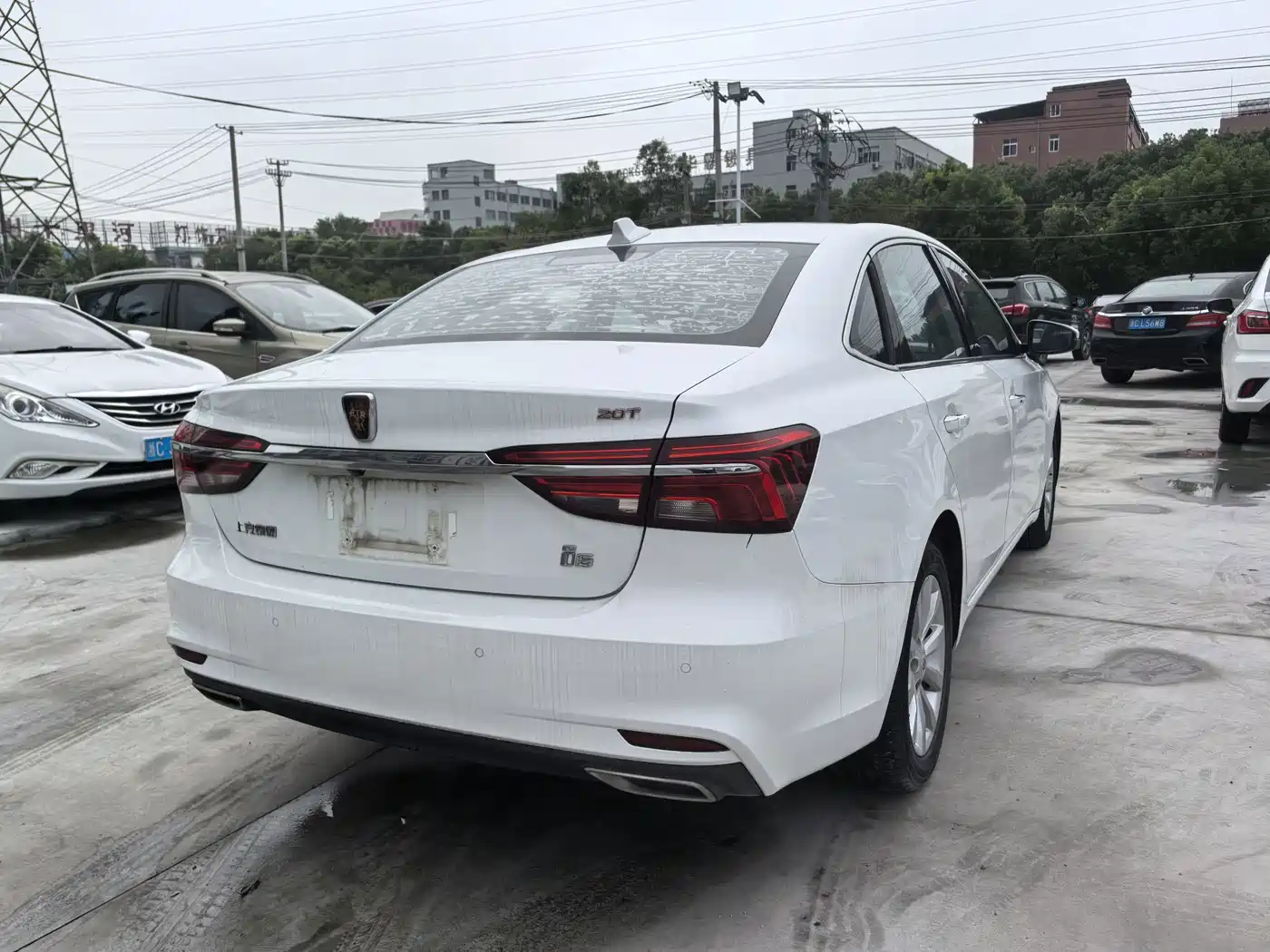 Roewe i6 2017 2017 20T Auto Internet Smart Enjoy Edition