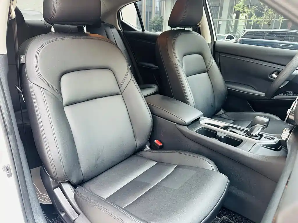 Nissan SYLPHY, миниатюра 7