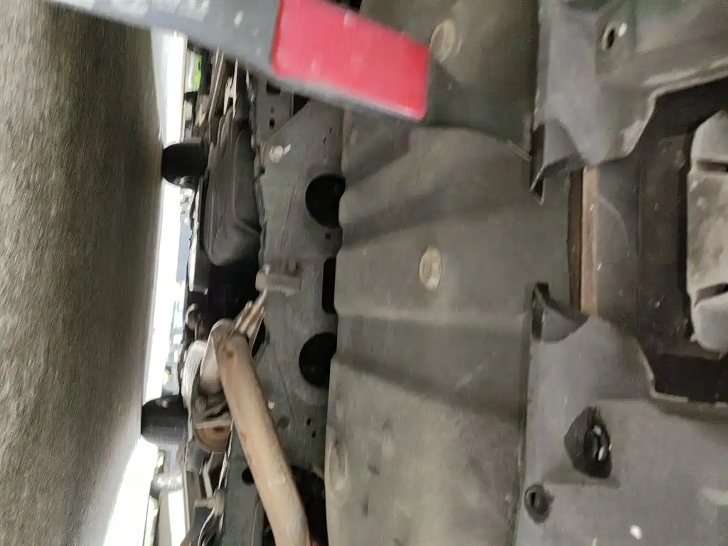 Toyota RAV4 Rongfang 2016 2.0L CVT 2WD Trend (China V) фото 25